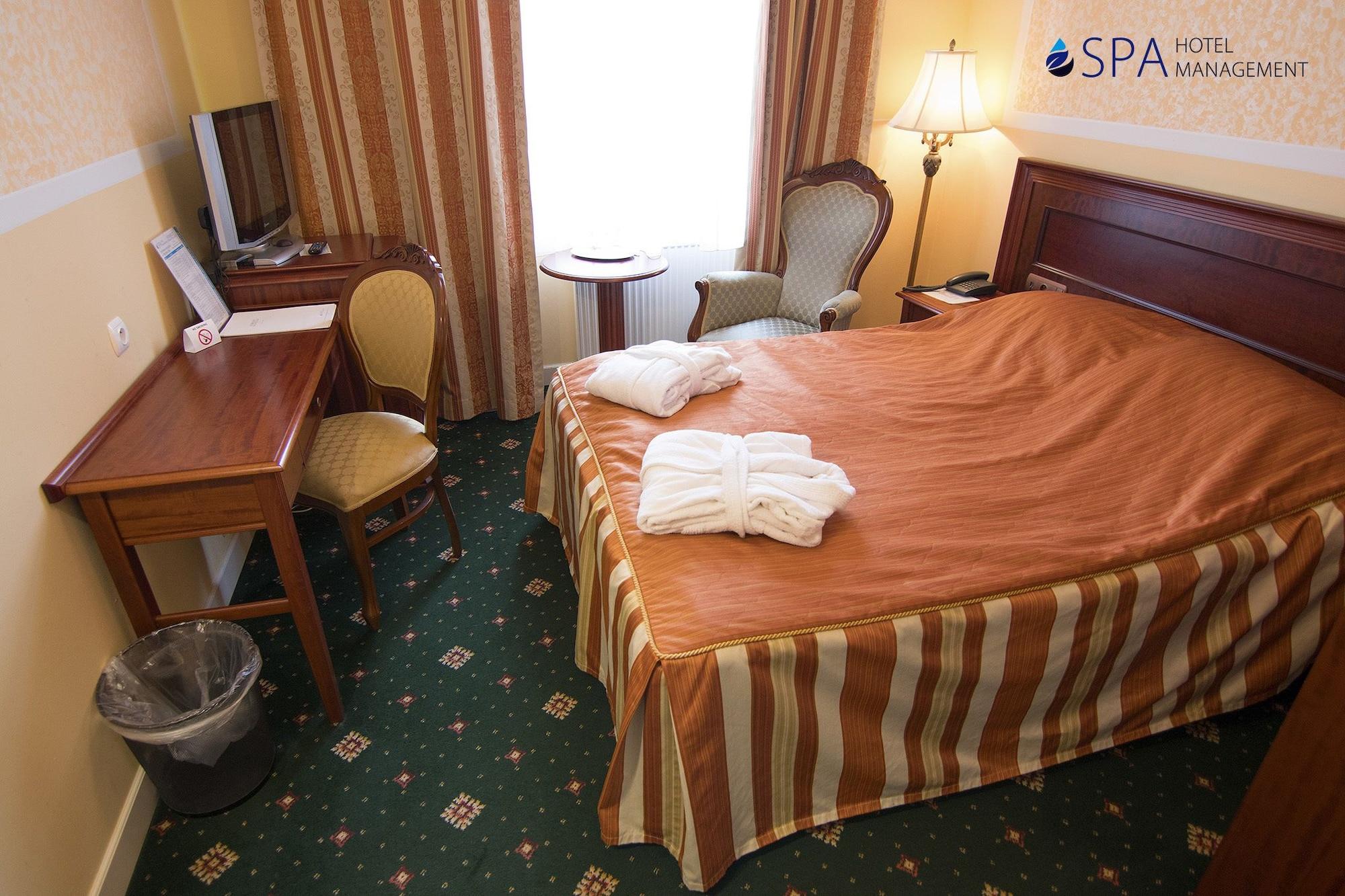 Humboldt Park Hotel & Spa Karlovy Vary Extérieur photo